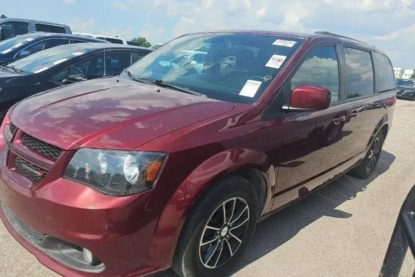 2018 Dodge Grand Caravan GT photo 1
