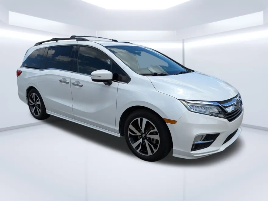 2020 Honda Odyssey Elite photo 1