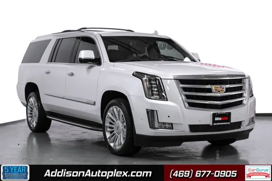 2019 Cadillac Escalade ESV Luxury photo 1