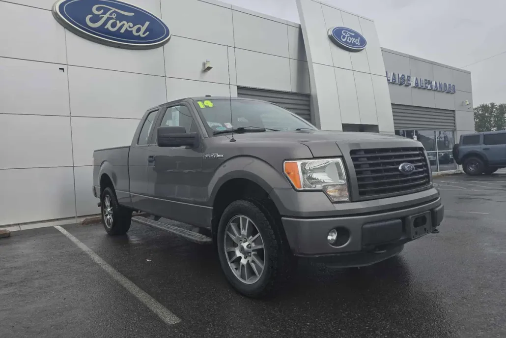 2014 Ford F-150 STX photo 1