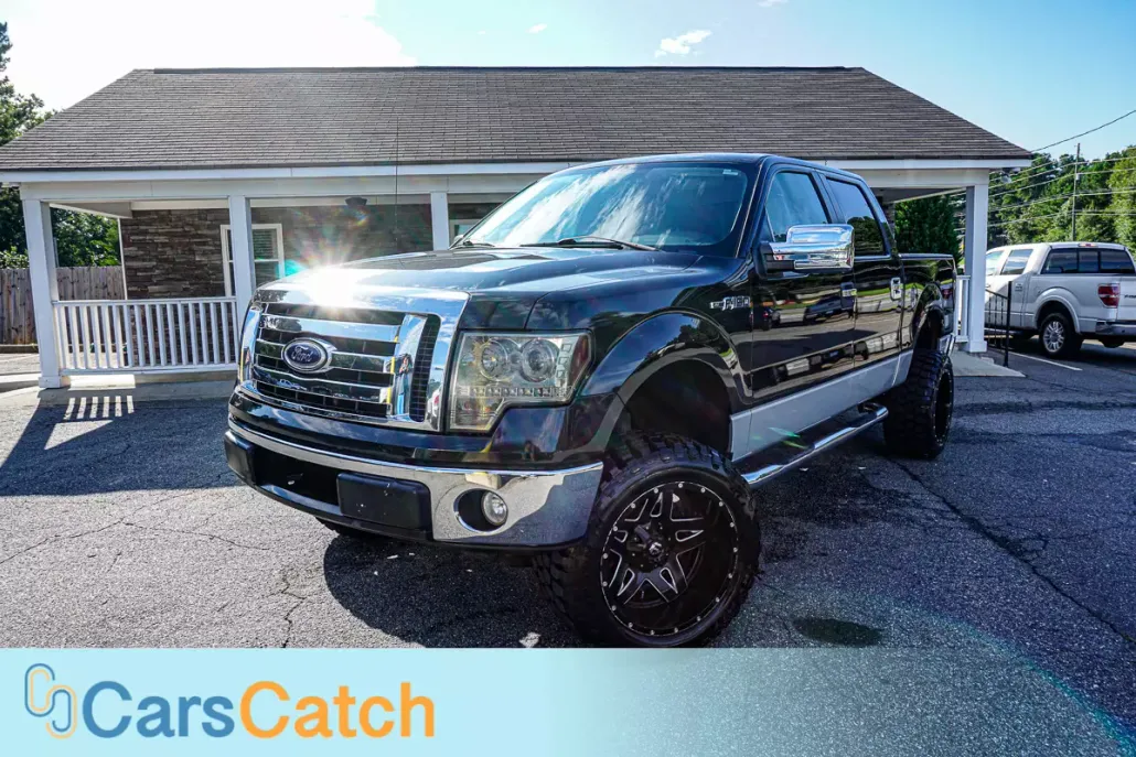 2010 Ford F-150 XLT photo 1
