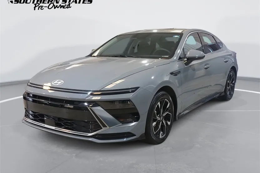 2024 Hyundai Sonata SEL photo 1