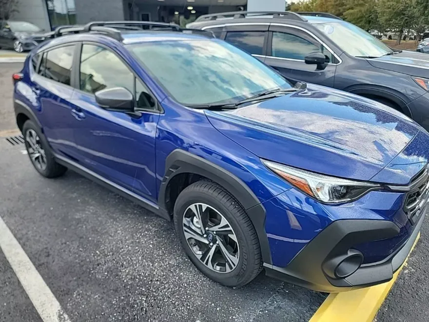 2025 Subaru Crosstrek Premium photo 1