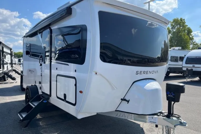 2026 Grand Design Recreational Silhouette Narrow Body photo 1