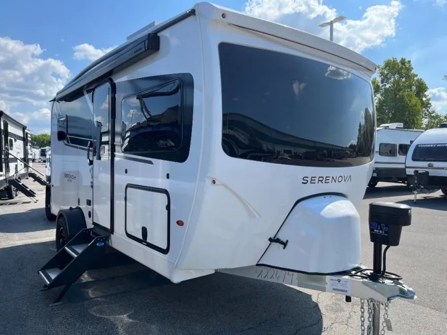 2026 Grand Design Recreational Silhouette Narrow Body photo 1
