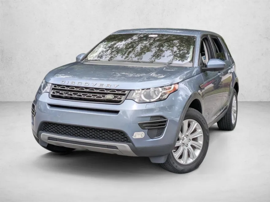 2019 Land Rover Discovery Sport SE photo 1