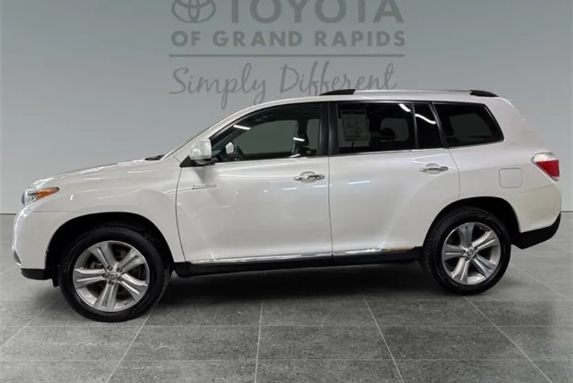2013 Toyota Highlander Limited photo 1