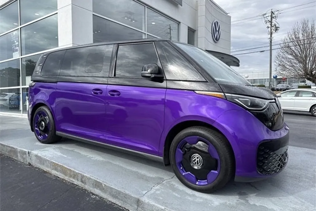 2025 Volkswagen ID. Buzz Pro S photo 1