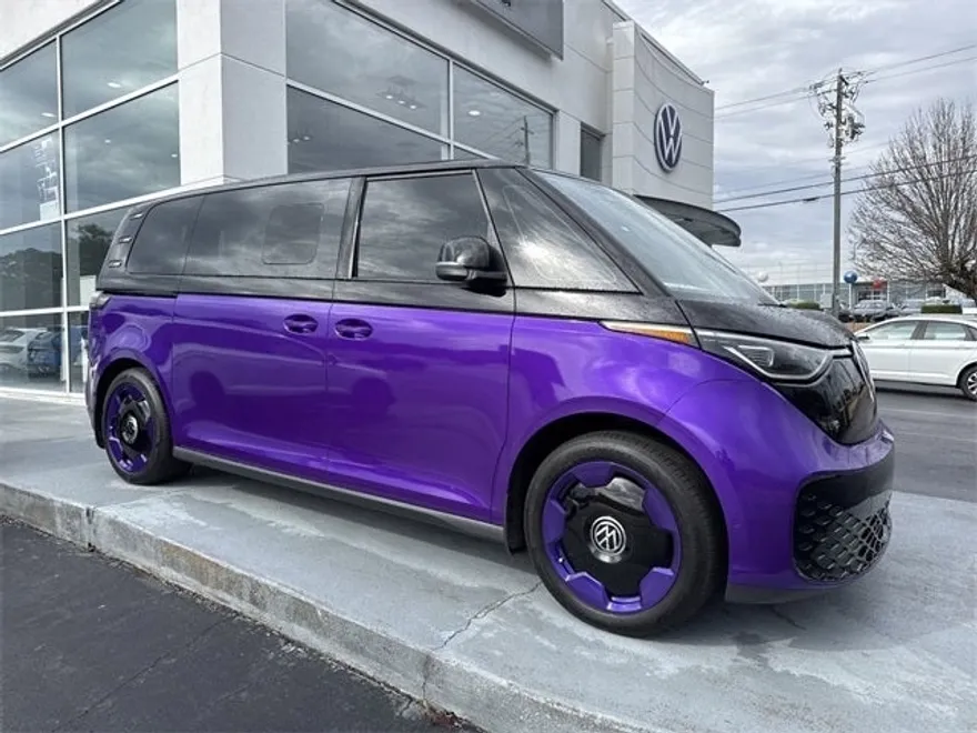 2025 Volkswagen ID. Buzz Pro S photo 1