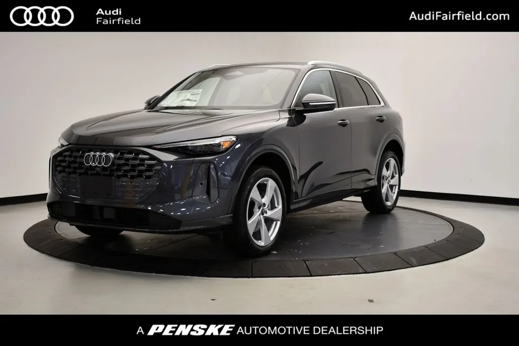 2025 Audi Q5 2.0T Premium Plus photo 1
