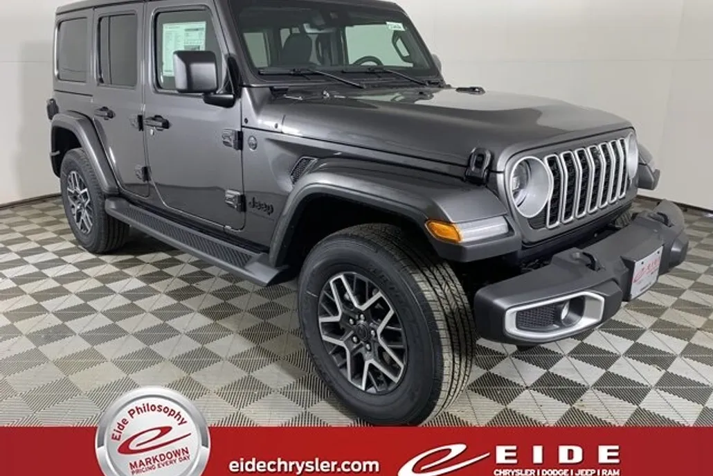2025 Jeep Wrangler Sahara photo 1