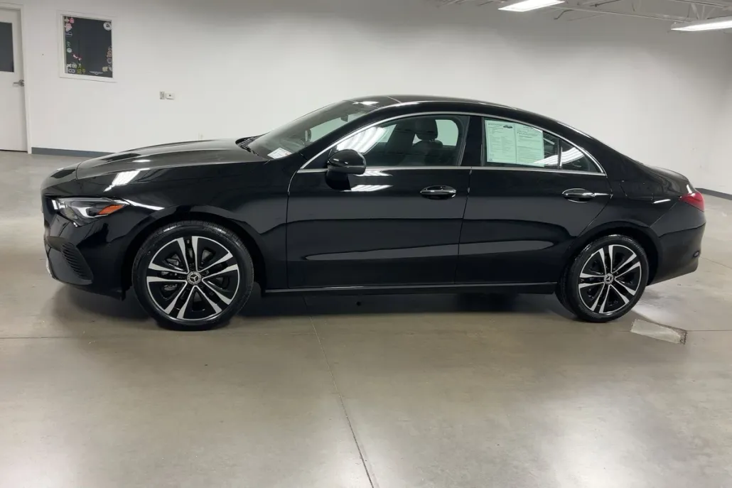 2025 Mercedes Benz CLA 250 photo 1
