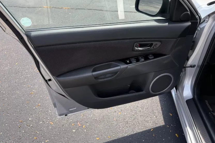 2008 Mazda Mazda3 s Touring photo 1