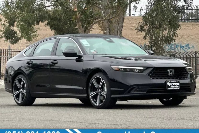 2025 Honda Accord Hybrid Sport photo 1