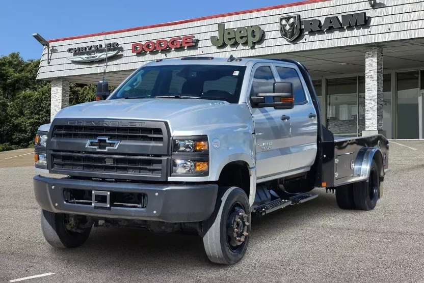 2023 Chevrolet Silverado Work Truck photo 1