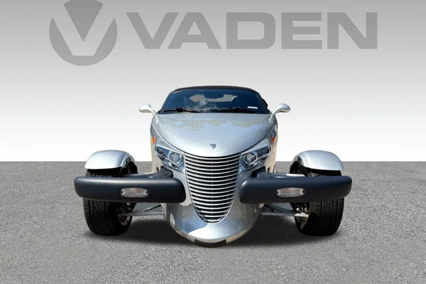 2000 Plymouth Prowler Base photo 1