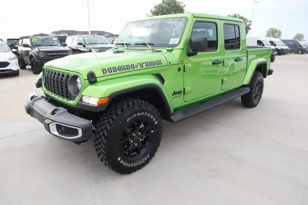 2025 Jeep Gladiator Sport photo 1