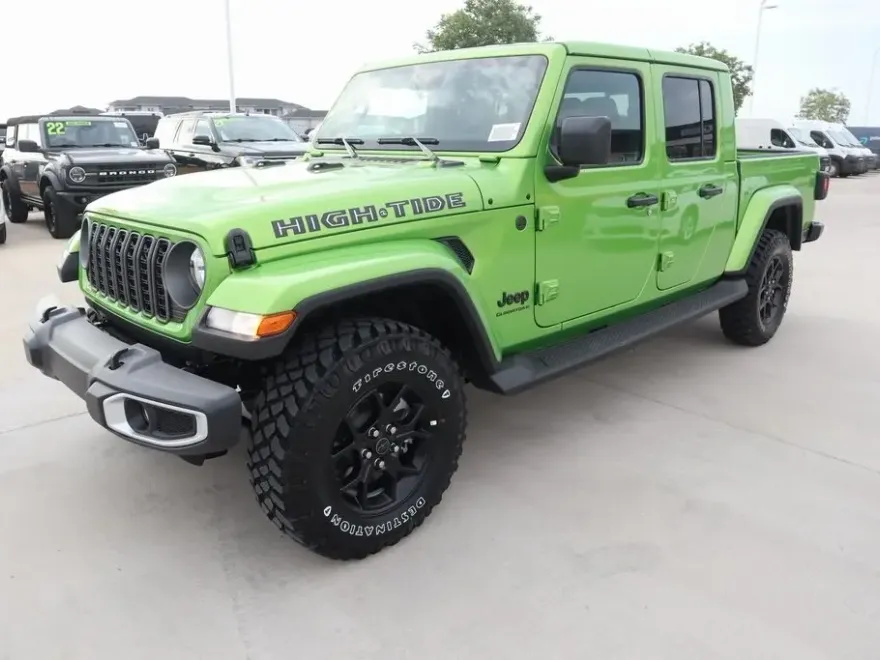 2025 Jeep Gladiator Sport photo 1