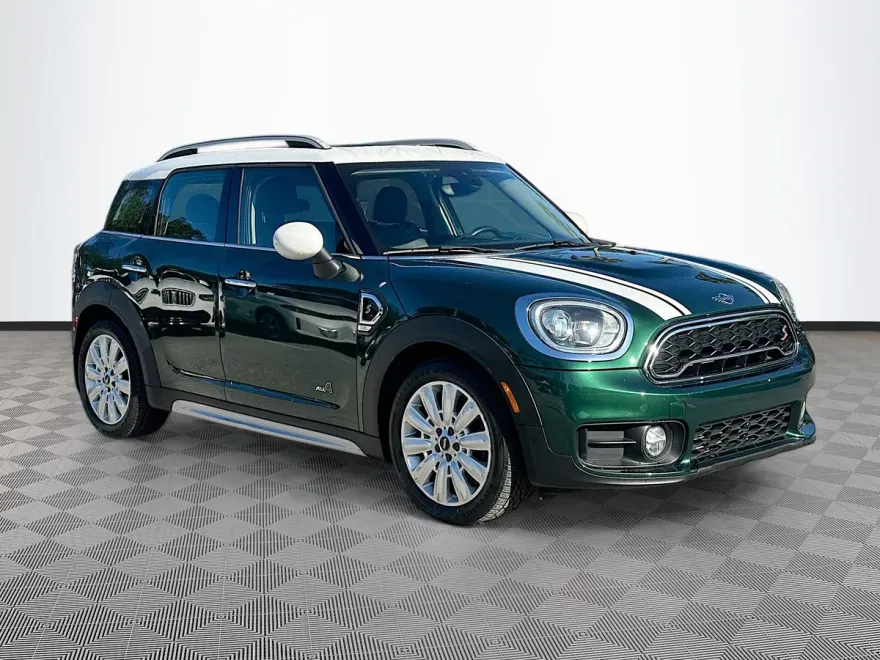 2019 Mini Countryman S ALL4 photo 1