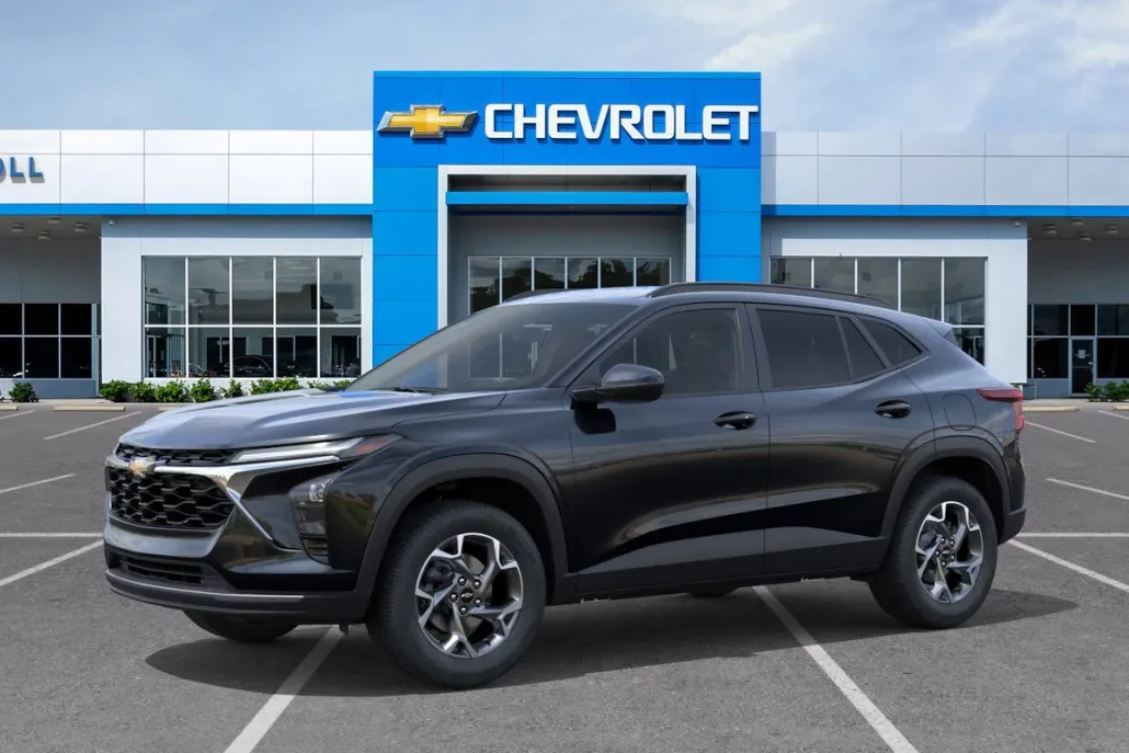 2025 Chevrolet Trax LT photo 1