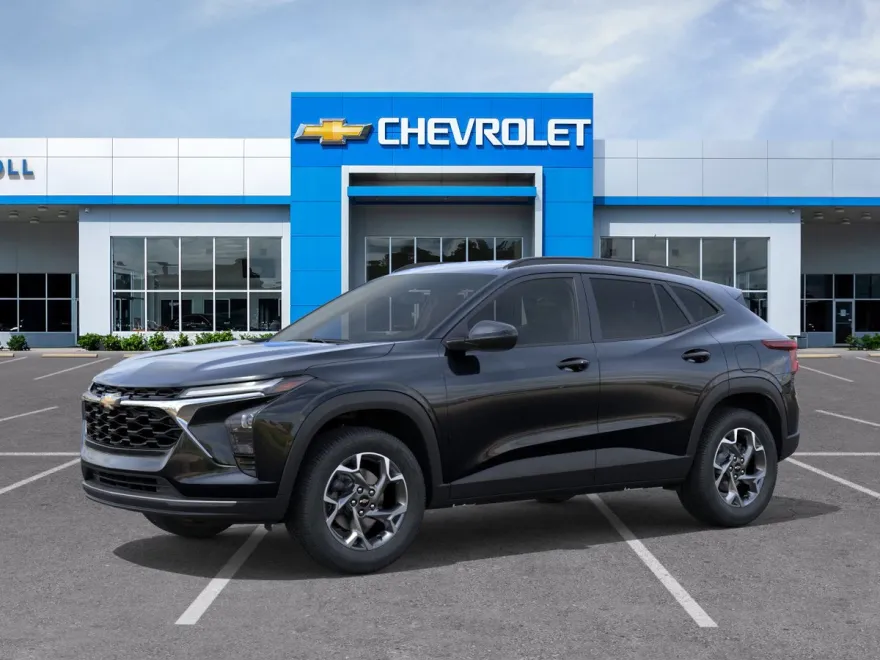 2025 Chevrolet Trax LT photo 1