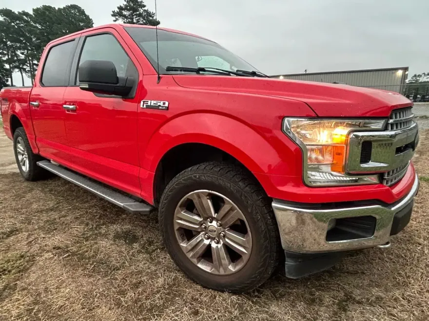 2018 Ford F-150 photo 1
