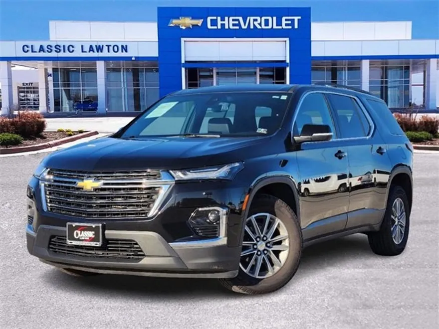 2023 Chevrolet Traverse Leather photo 1