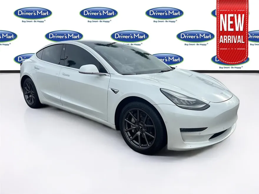 2020 Tesla Model 3 Long Range photo 1