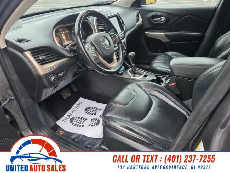 2017 Jeep Cherokee High Altitude photo 1