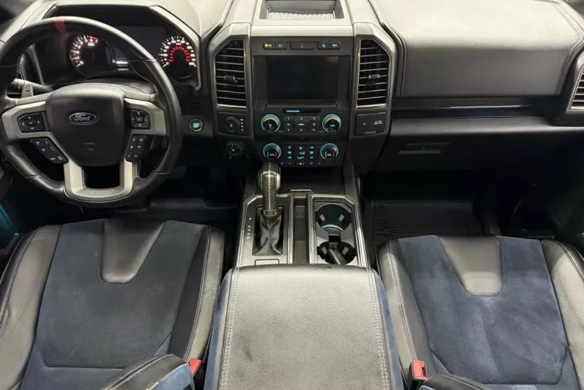 2019 Ford F-150 Raptor photo 1
