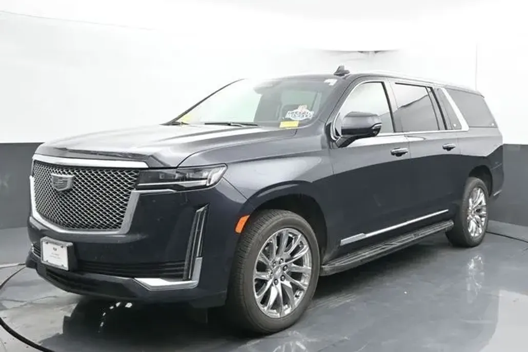 2023 Cadillac Escalade ESV Premium Luxury photo 1