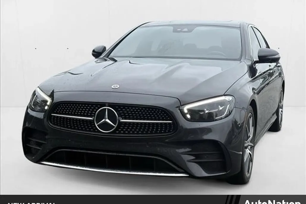2022 Mercedes Benz E 350 Sedan photo 1