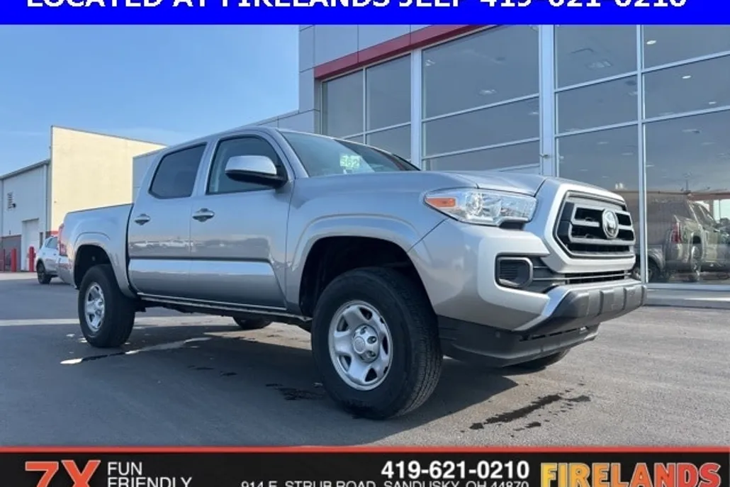2023 Toyota Tacoma SR V6 photo 1