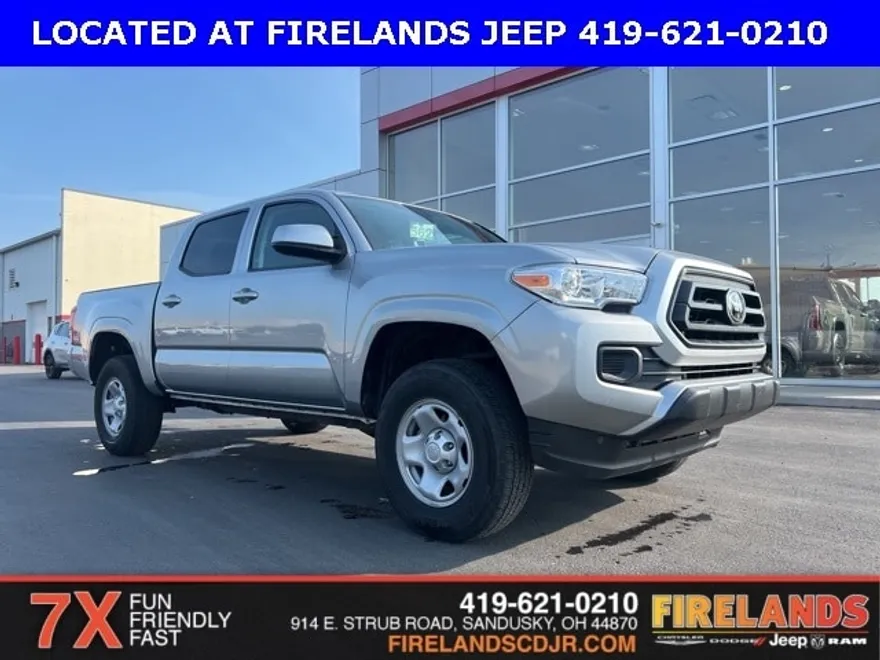 2023 Toyota Tacoma SR V6 photo 1