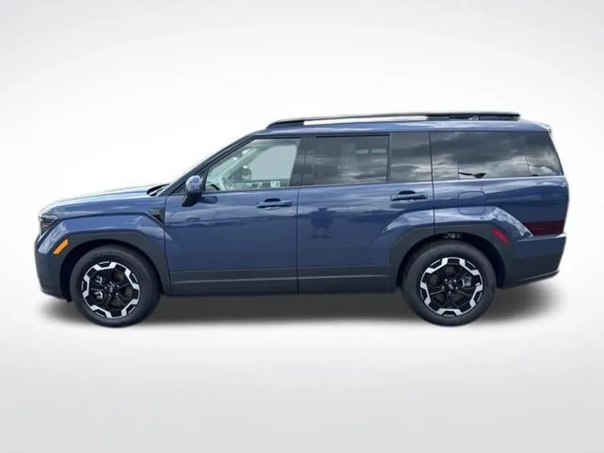2025 Hyundai Santa Fe SEL photo 1