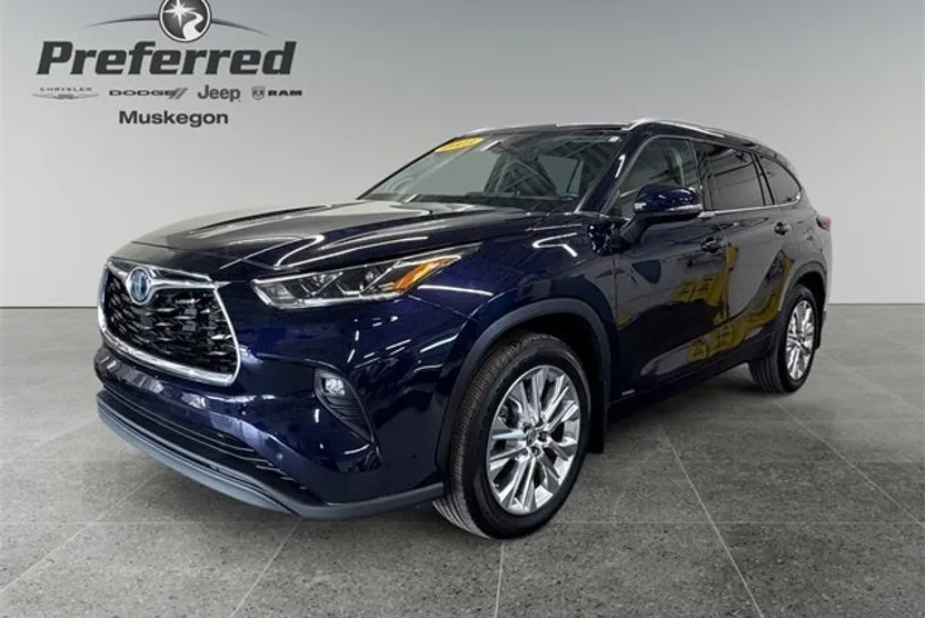 2023 Toyota Highlander Hybrid Limited photo 1