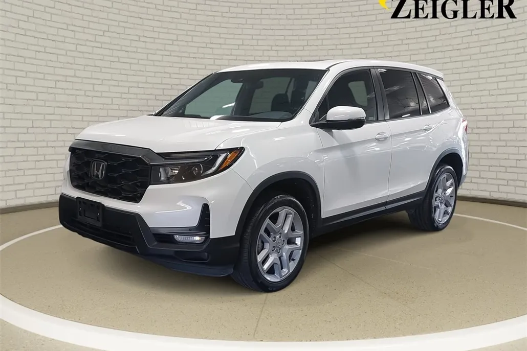 2024 Honda Passport EX-L photo 1