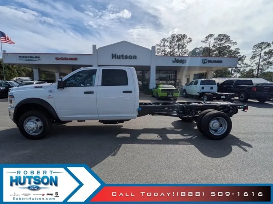 2026 Ram 5500 Tradesman photo 1
