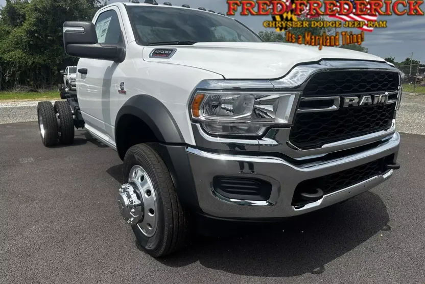 2024 Ram 5500 Tradesman photo 1
