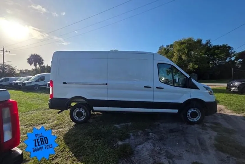 2026 Ford Transit Cargo photo 1