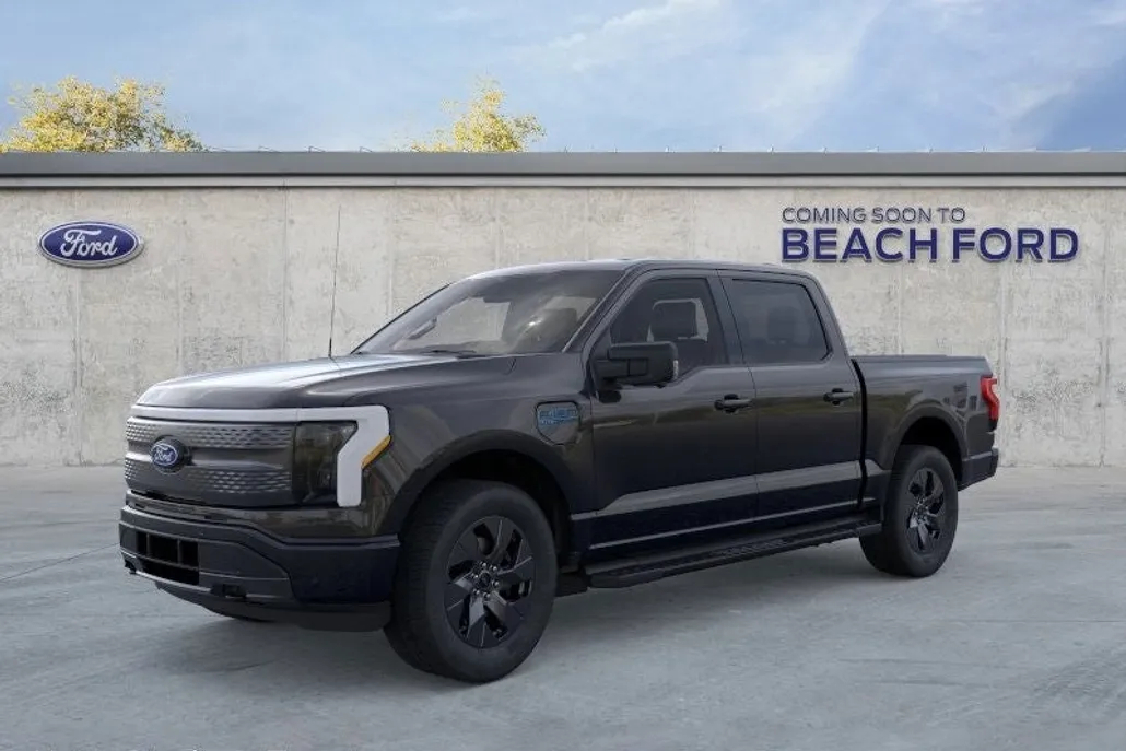 2025 Ford F-150 Lightning photo 1