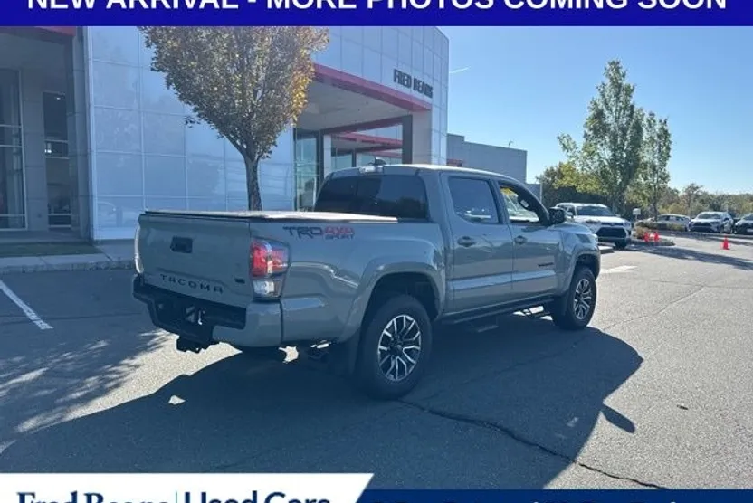 2022 Toyota Tacoma TRD Sport V6 photo 1