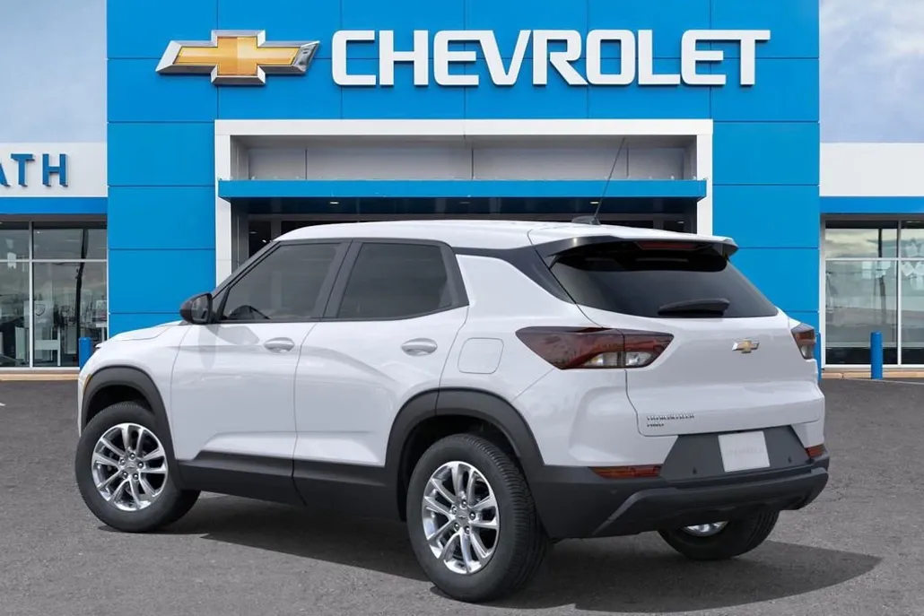 2026 Chevrolet Trailblazer LS photo 1