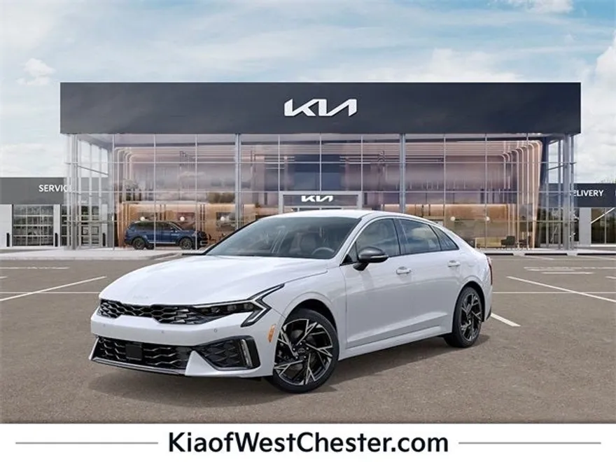 2025 Kia K5 GT-Line photo 1