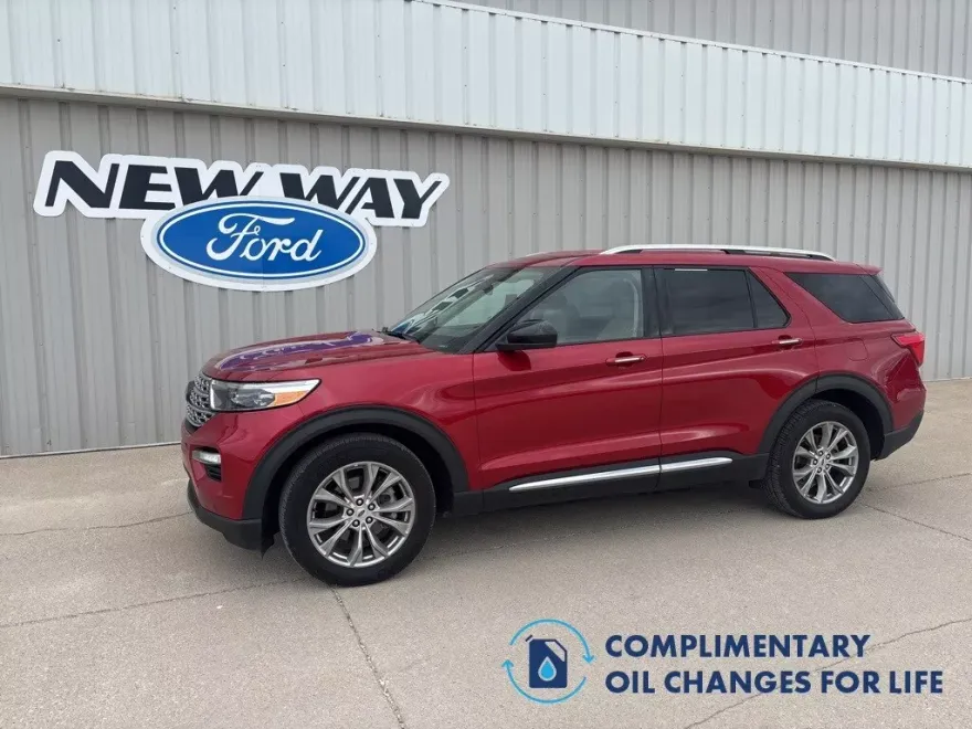 2023 Ford Explorer Limited photo 1