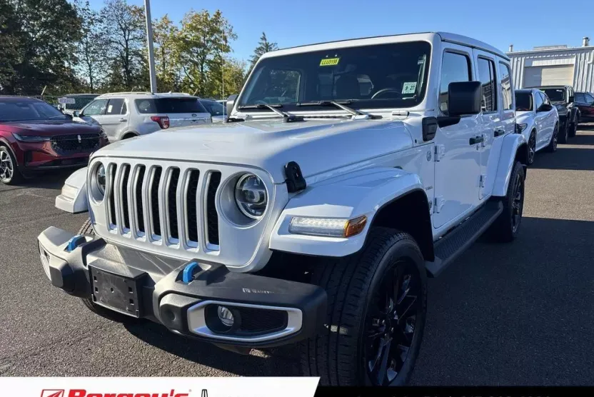 2023 Jeep Wrangler Unlimited 4xe Sahara photo 1