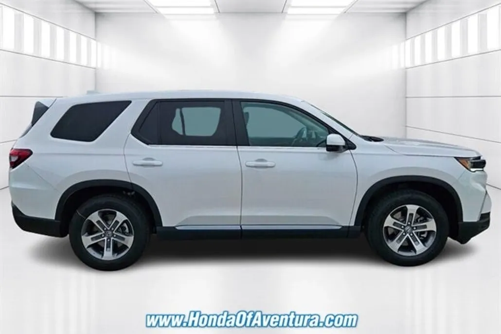 2025 Honda Pilot EX-L photo 1