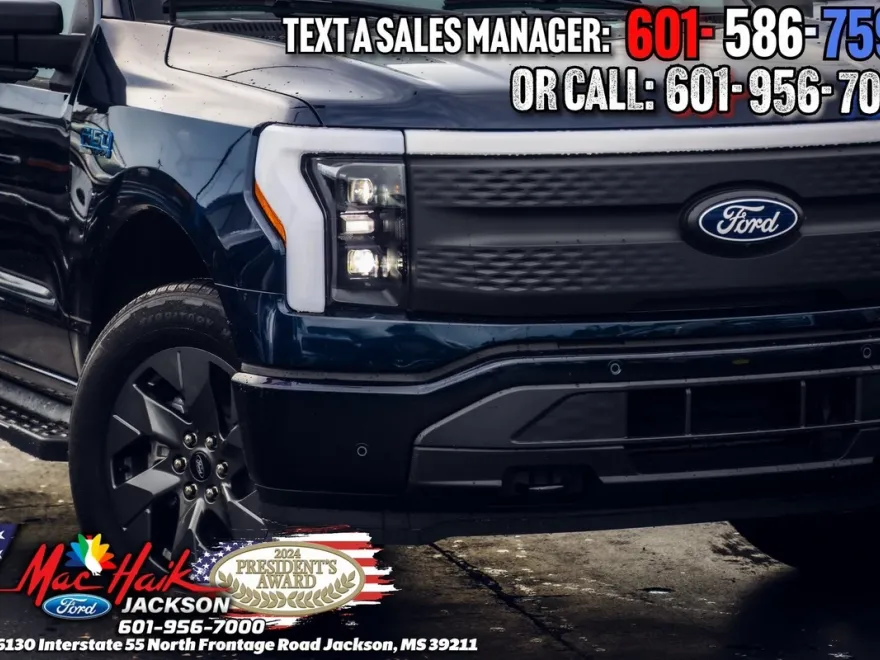 2025 Ford F-150 Lightning photo 1