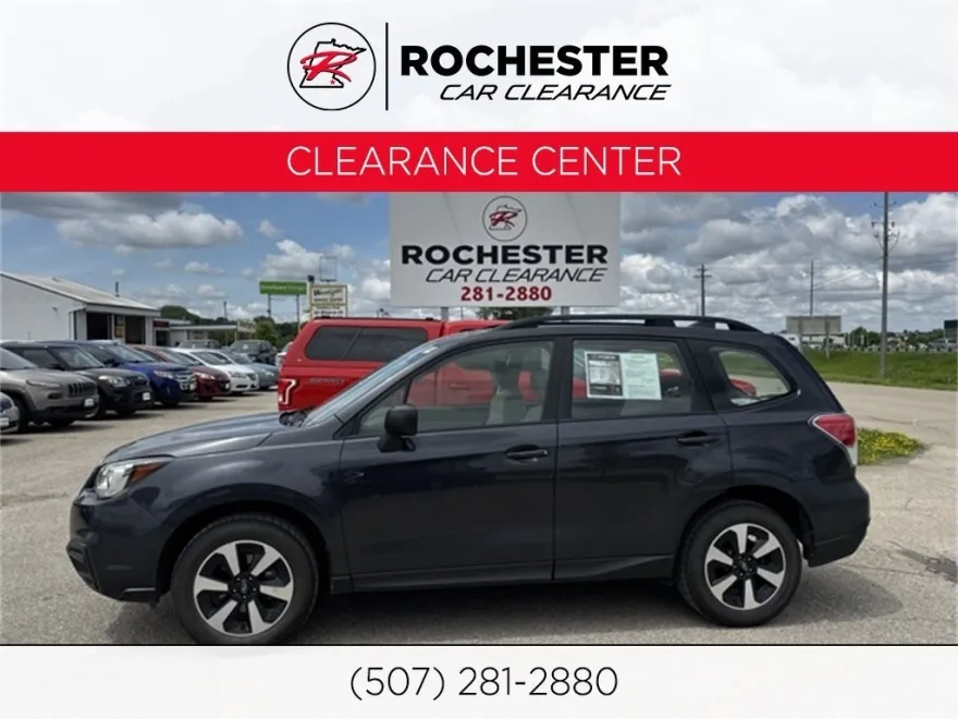 2017 Subaru Forester 2.5i photo 1