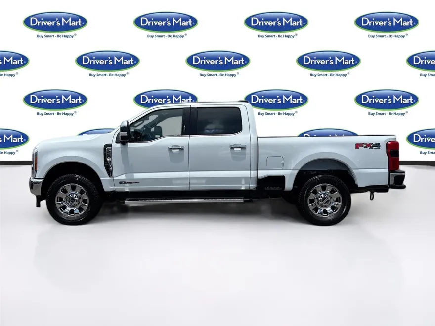 2023 Ford F-250 Lariat photo 1